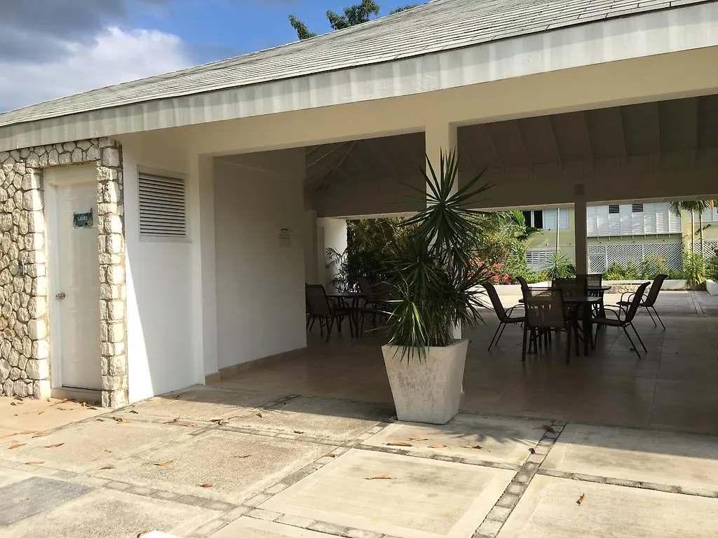 Anna'S Joye Seawind - Freeport, Montego Bay Lejlighed